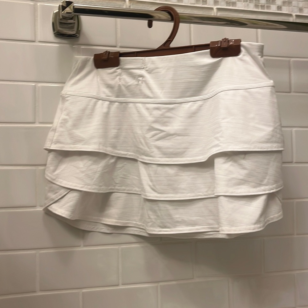 ATHLETA white tennis skirt